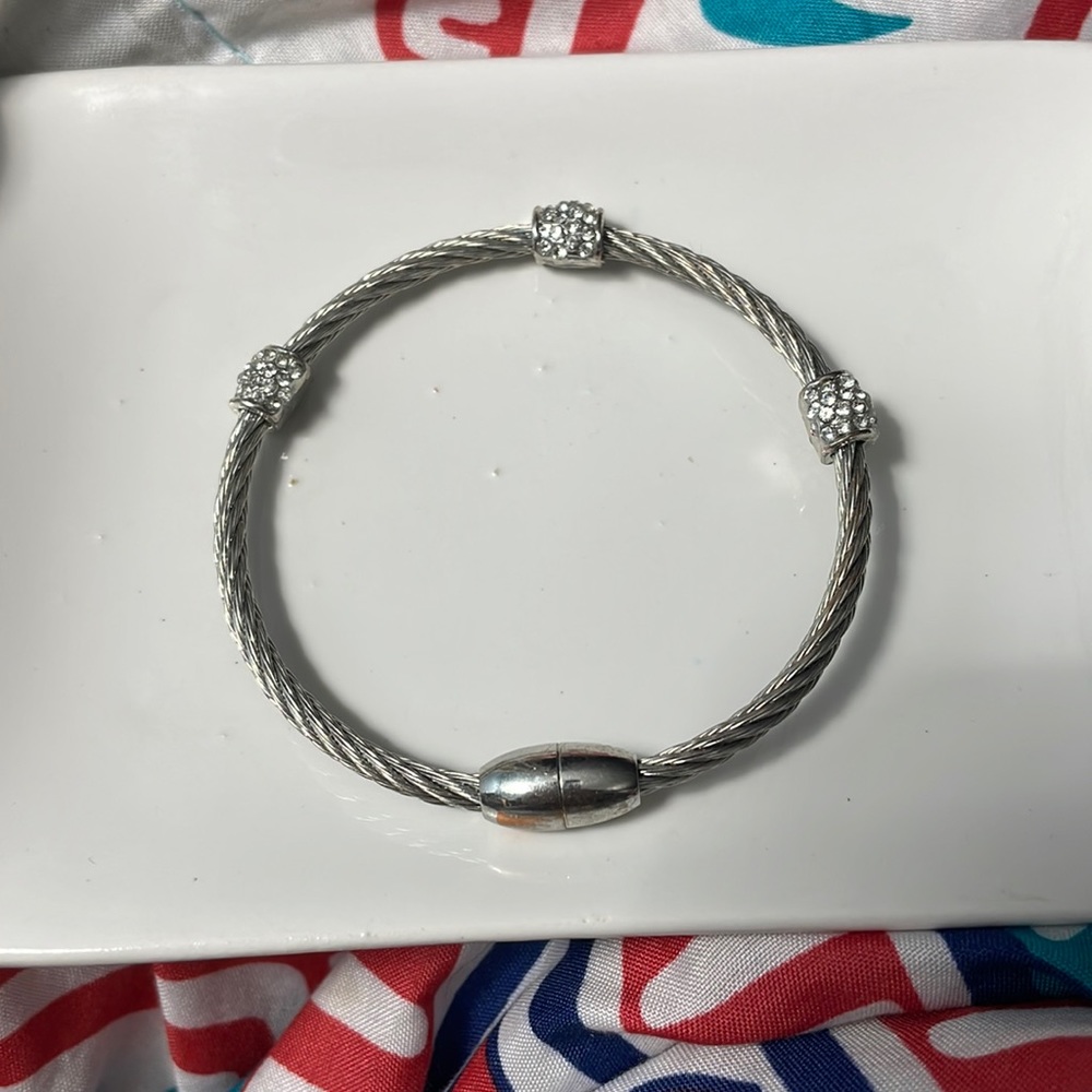 Silver magnetic closure gemmed bracelet